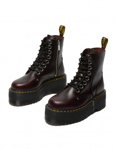 oxblood jadon max